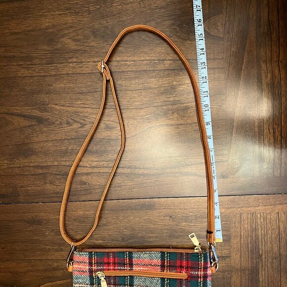 Jen & Co. Plaid Crossbody Clutch with gold zippers, detachable straps - Picture 10 of 10